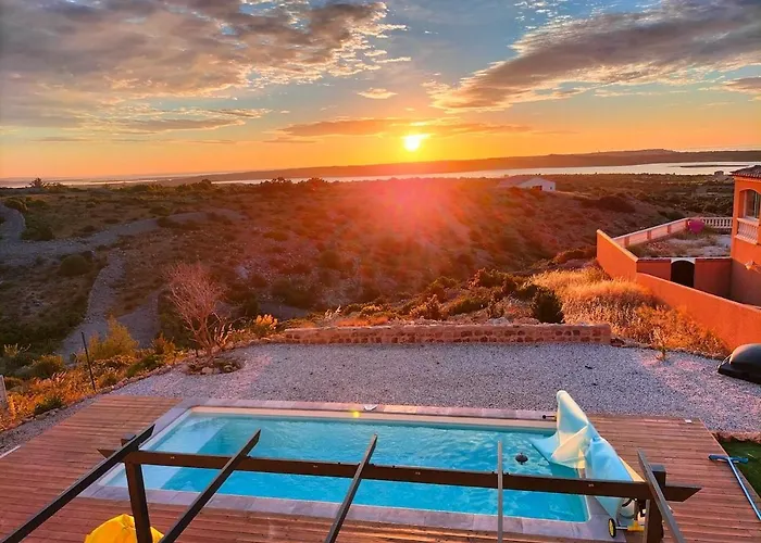 Maison Avec Vue Sur La Mer Et Avec Piscine A Fitou