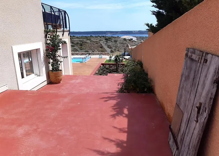 Maison Avec Vue Sur La Mer Et Avec Piscine A Fitou